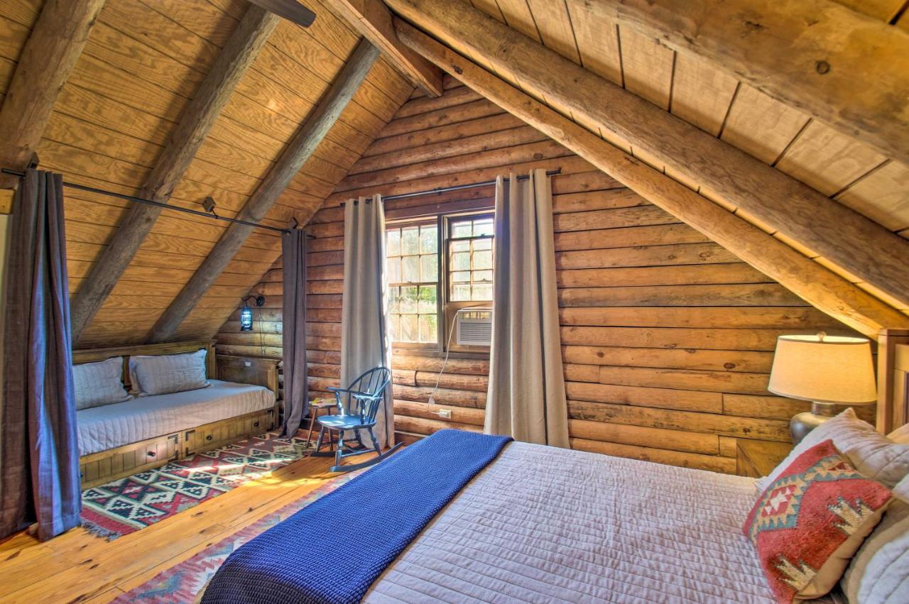 Cozy Log Cabin Getaway With Fire Pit And 3 Acres! Ruckersville Exterior photo