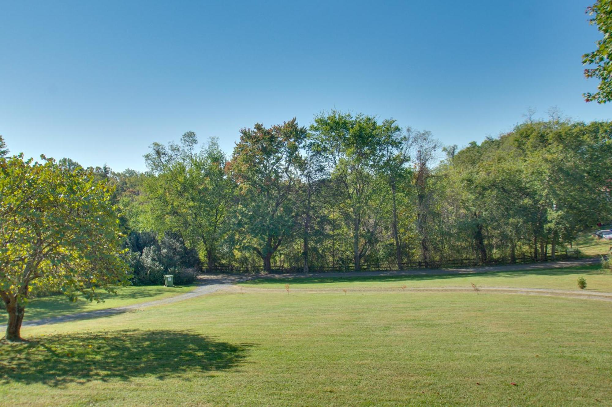Cozy Log Cabin Getaway With Fire Pit And 3 Acres! Ruckersville Exterior photo